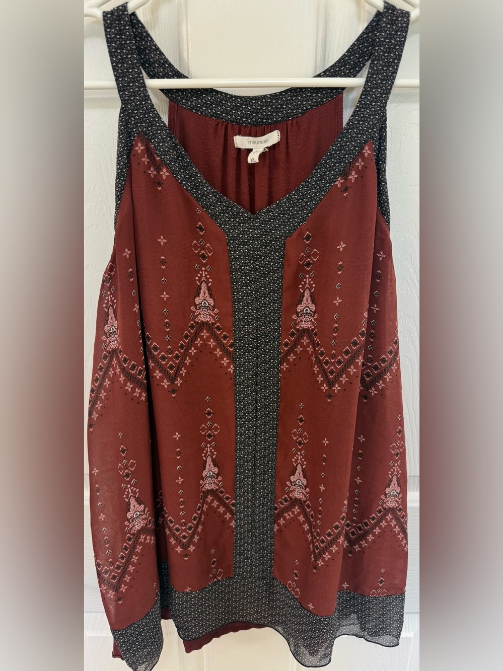 Maurices Rust Red Printed Sleeveless Camisole with Black Trim